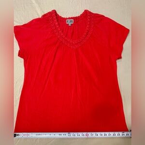 JM Collection Red Short Sleeve Scoop Neck Blouse with Crochet Accent, Size XL